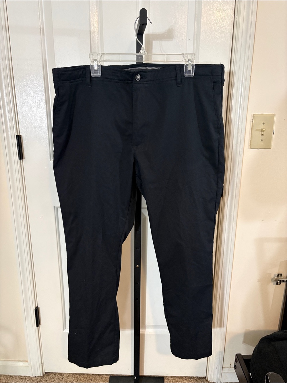 Men's Black Stretch Chino Pants - Modern Slim Fit